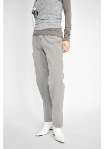 gray dyeing pants