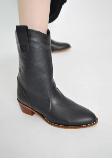 basic western middle boots
